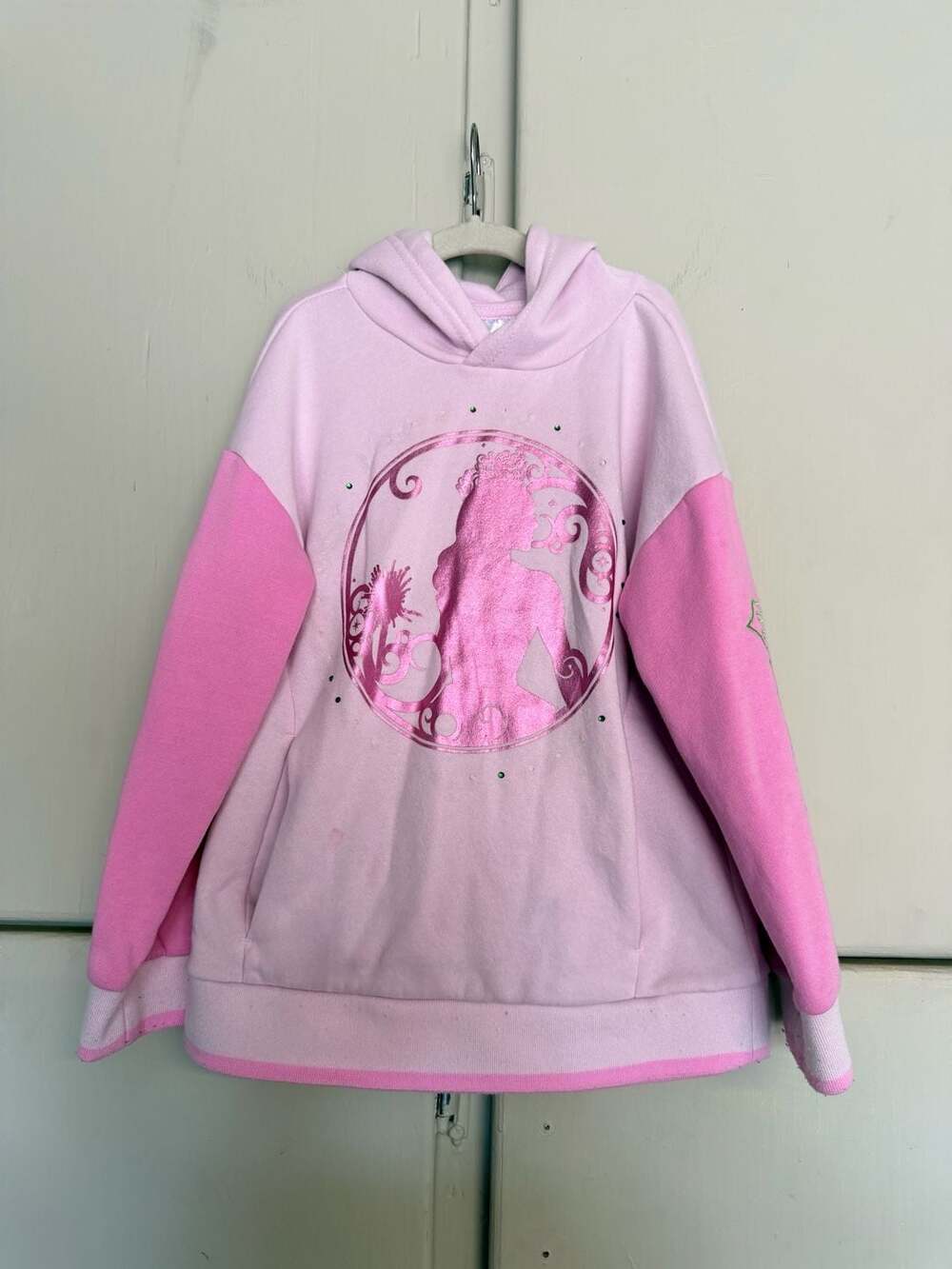 Wicked Glinda Character Girls Pink Hoodie Size S 6/7
